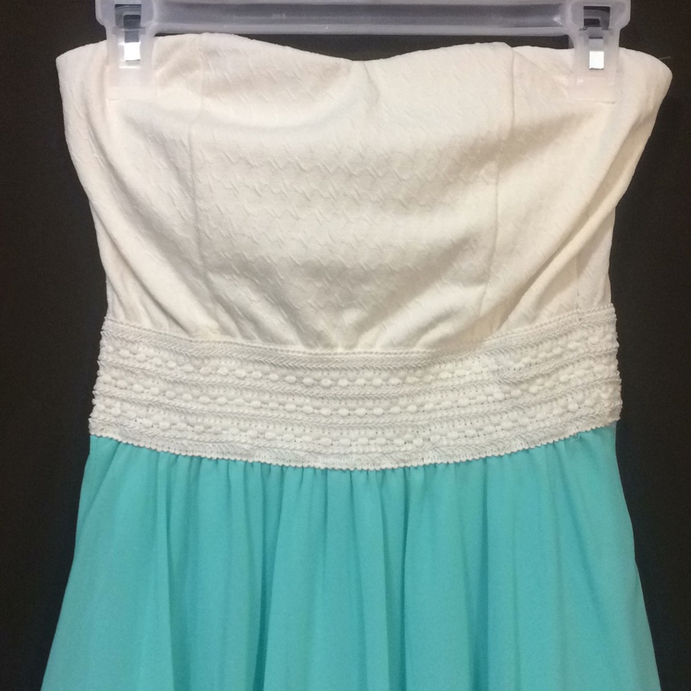 Dress size medium. NWT.